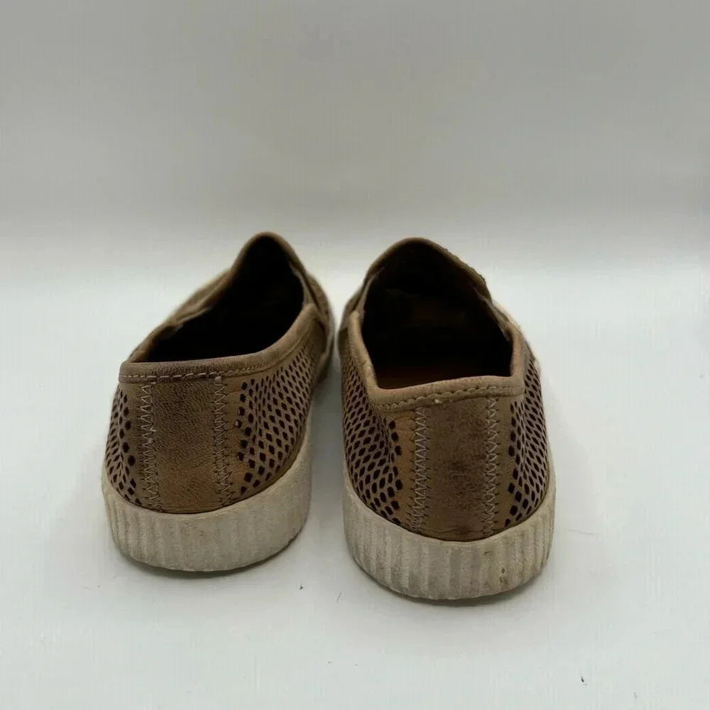 Frye Shoes | Frye Camille Perforated Slip On Sneakers Size 7| Color: Tan - Picture 4 of 8